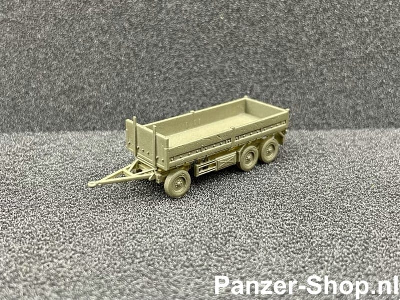 spur (Z) Kässbohrer 10t Anhänger Modell